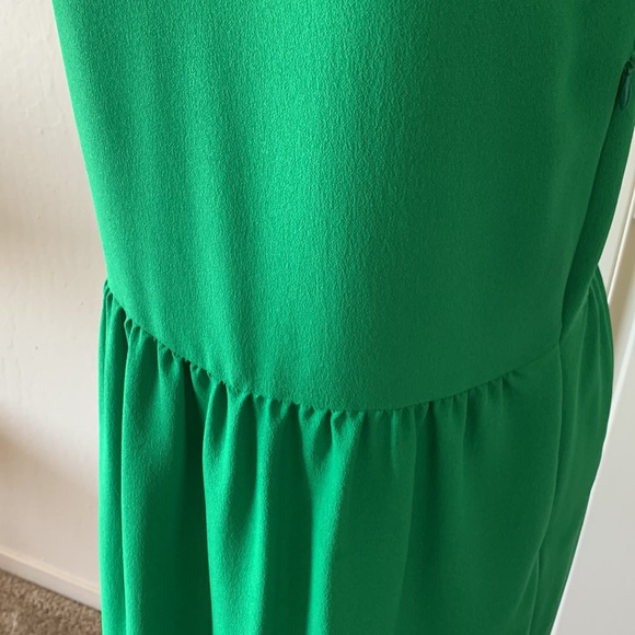CYRILLUS, PARIS, EMERALD GREEN SLEEVELESS DRESS WITH BACK TIE - SIZE 36 (US XS) - Picture 2 of 6